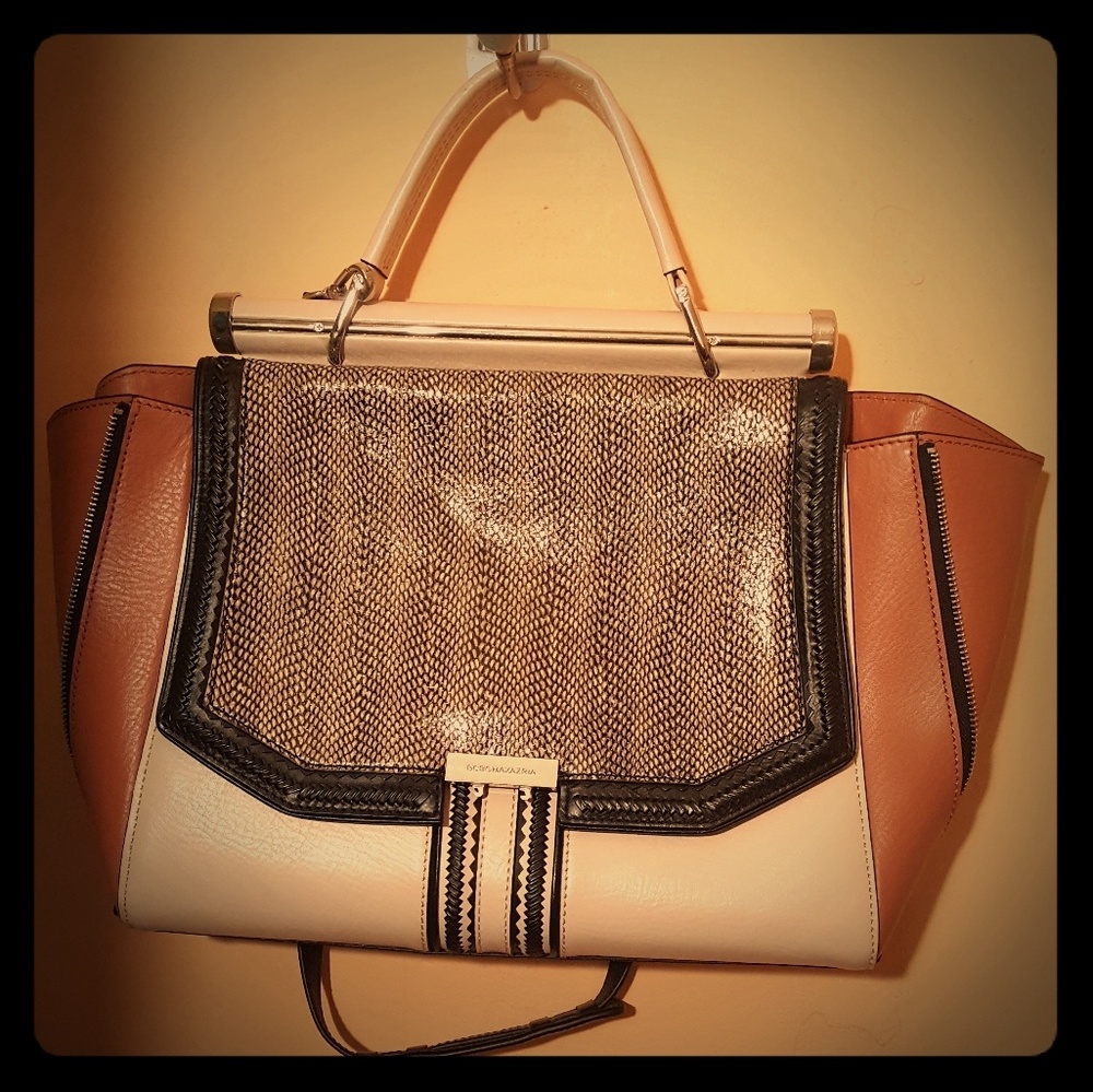 Beautiful handbag with great detail